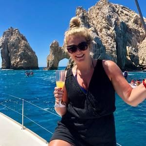 Meet your Posher, Carissa